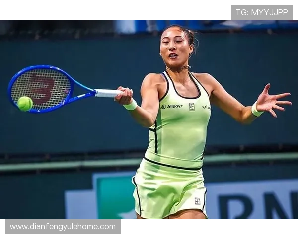 网球赛季最新战报：顶尖选手鏖战球场争夺冠军荣耀